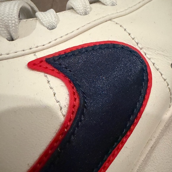 Nike Blazer Mid '77 Vintage in Red & Navy - Picture 6 of 16